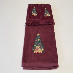 Saturday Knight Vtg Tree Bears Christmas Maroon Bath Hand Face Towel Set NOS NEW